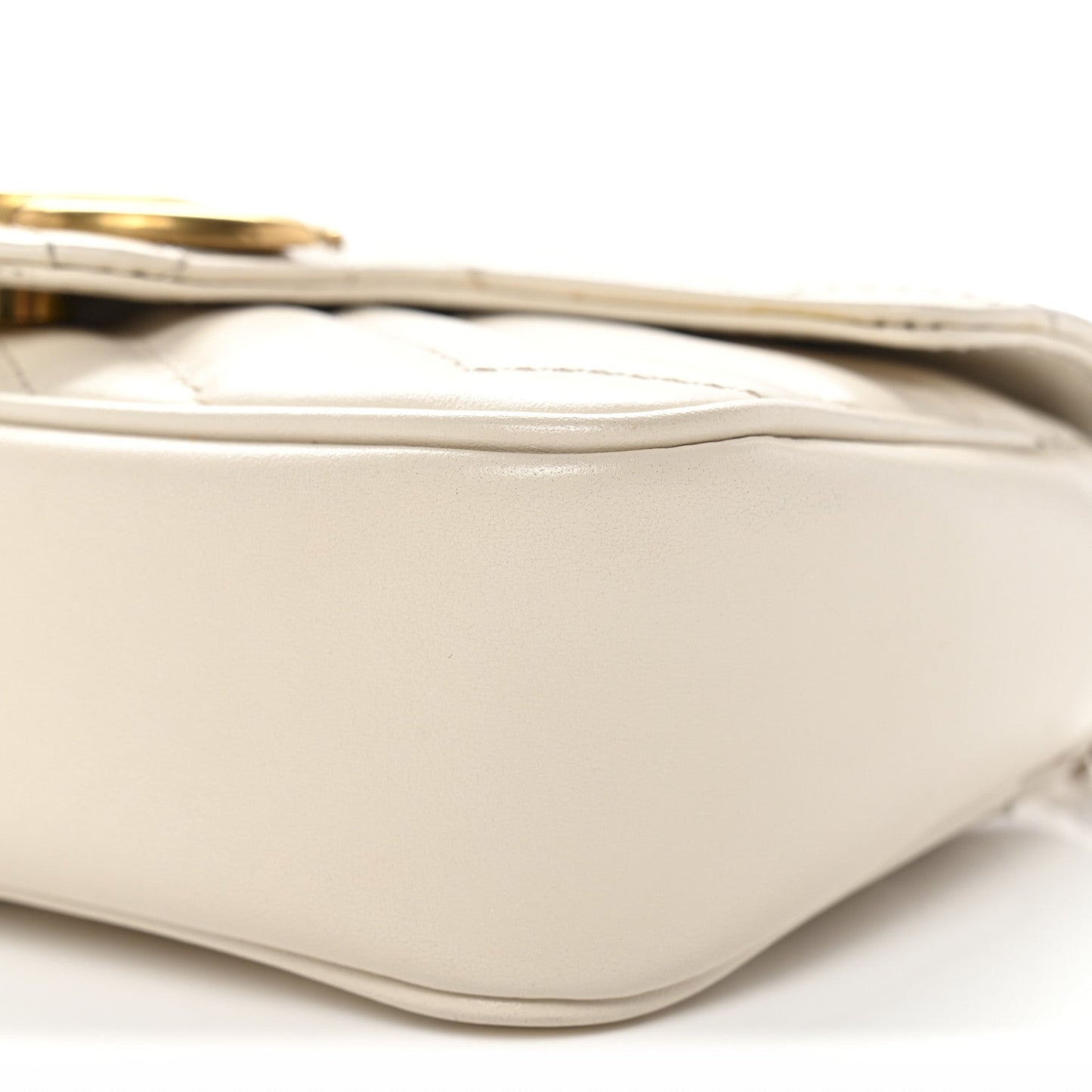 Calfskin Matelasse Super Mini GG Marmont Shoulder Bag White