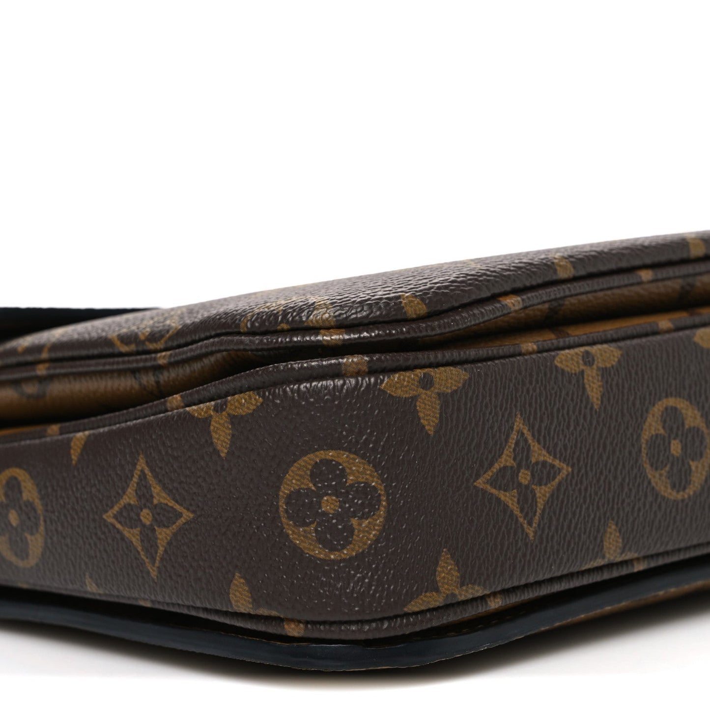 Reverse Monogram Pochette Metis