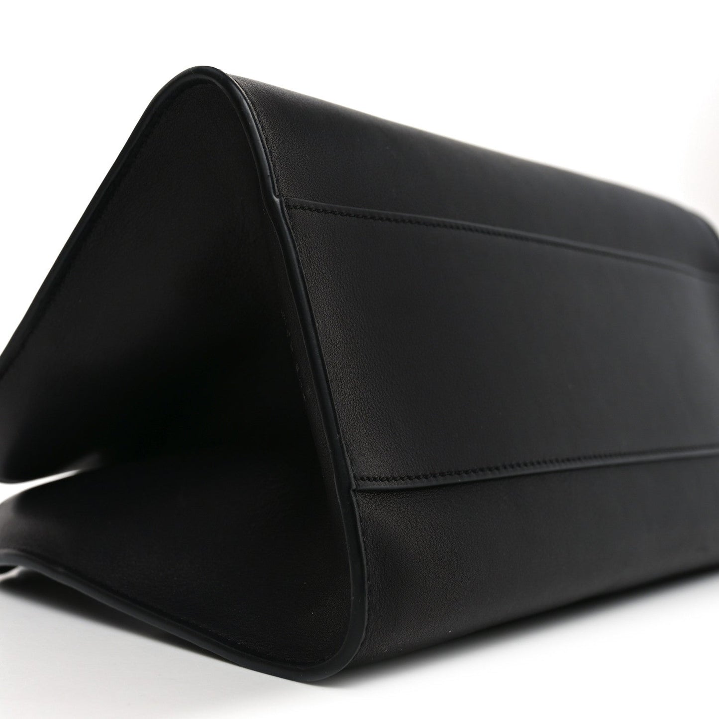 Smooth Calfskin Peggy Bag Black