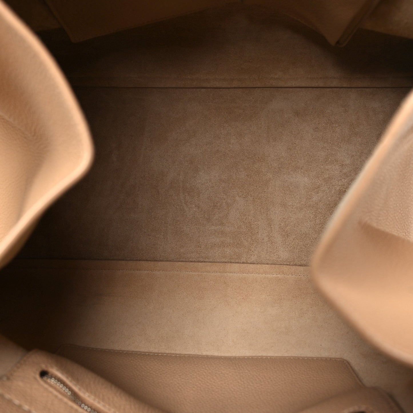 Matte Grained Calfskin Soft Margaux 17 Light Camel