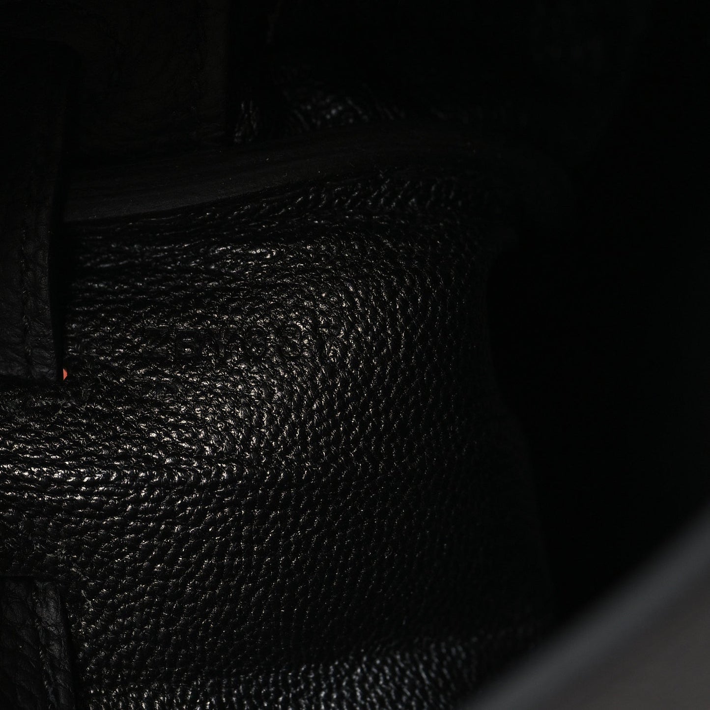 Togo Kelly Retourne 25 Black