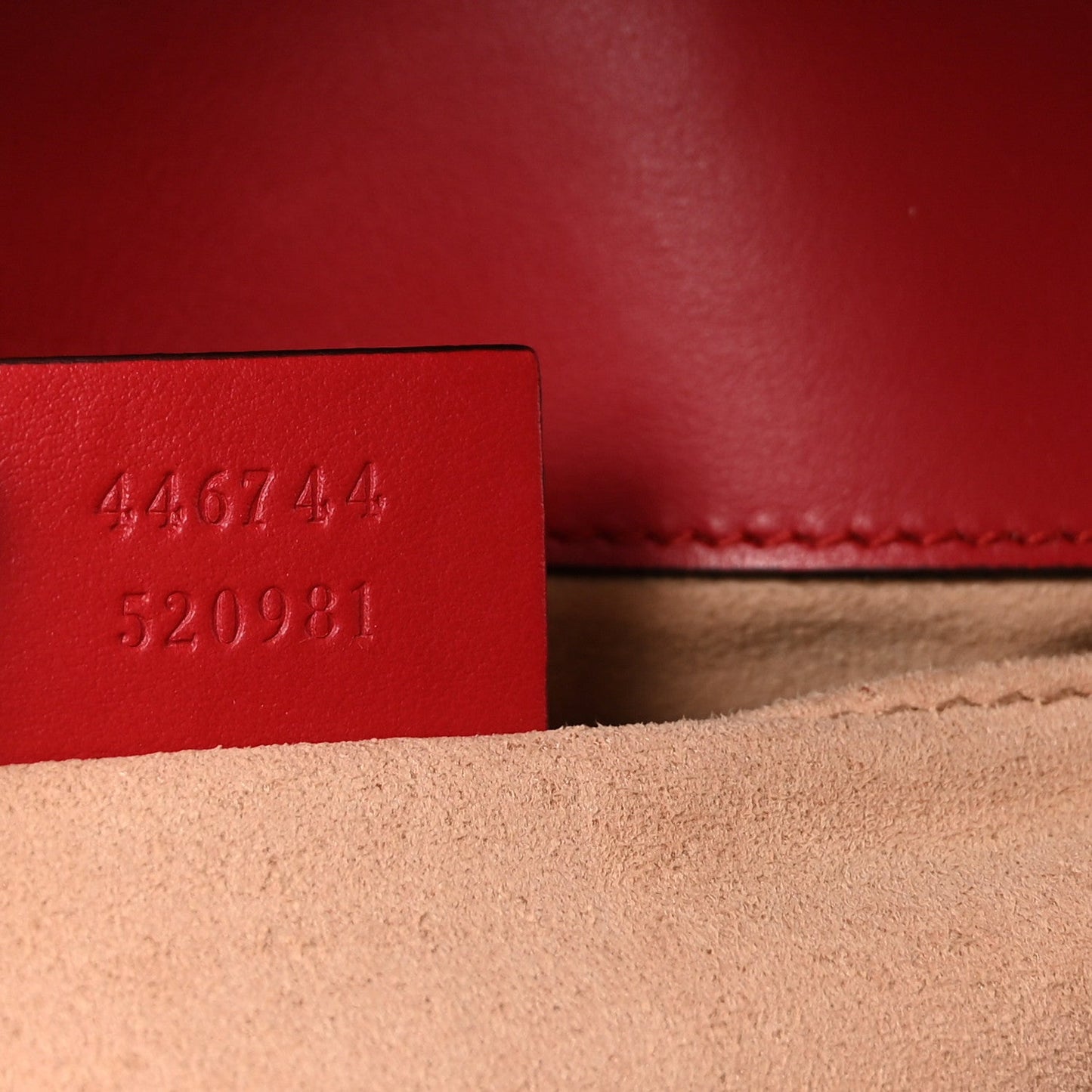 Calfskin Matelasse Mini GG Marmont Shoulder Bag Hibiscus Red