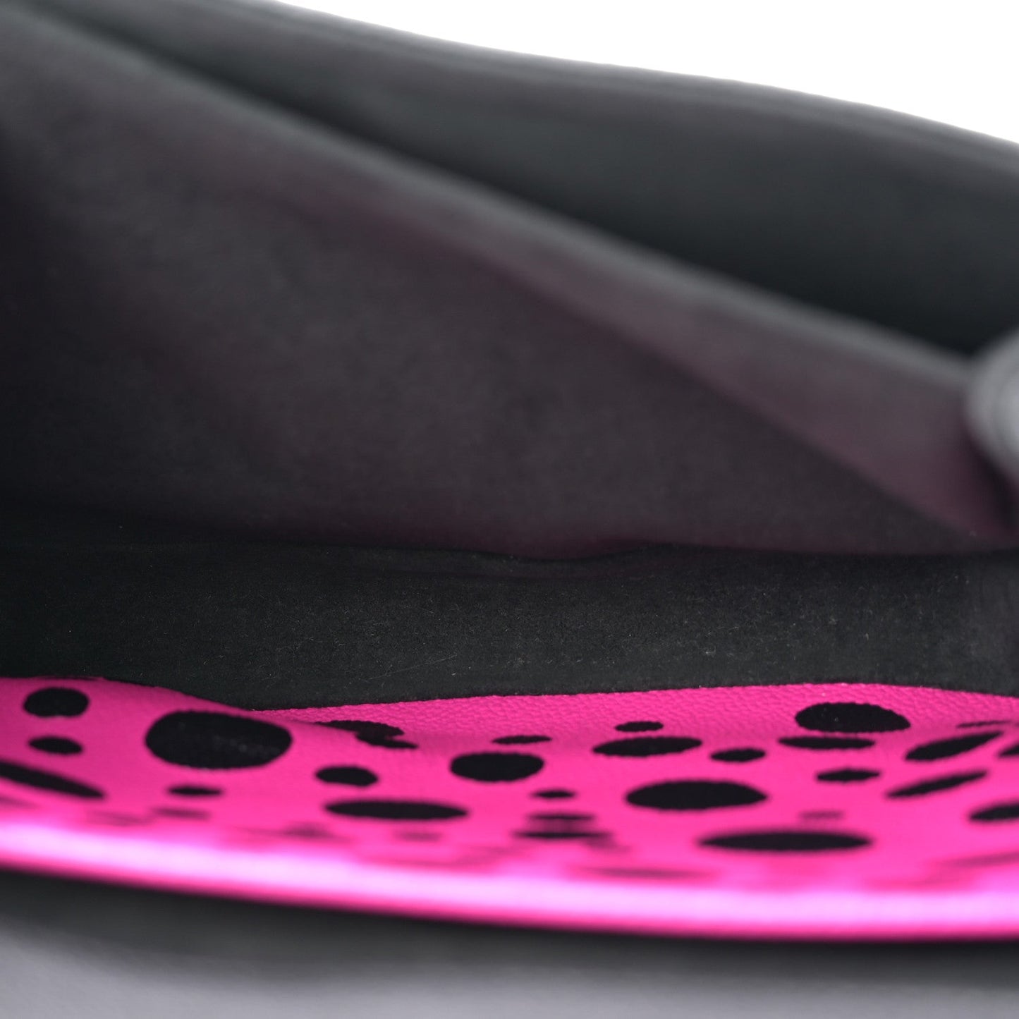 LV x YK Empreinte Monogram Giant Pochette Metis Black Fuchsia