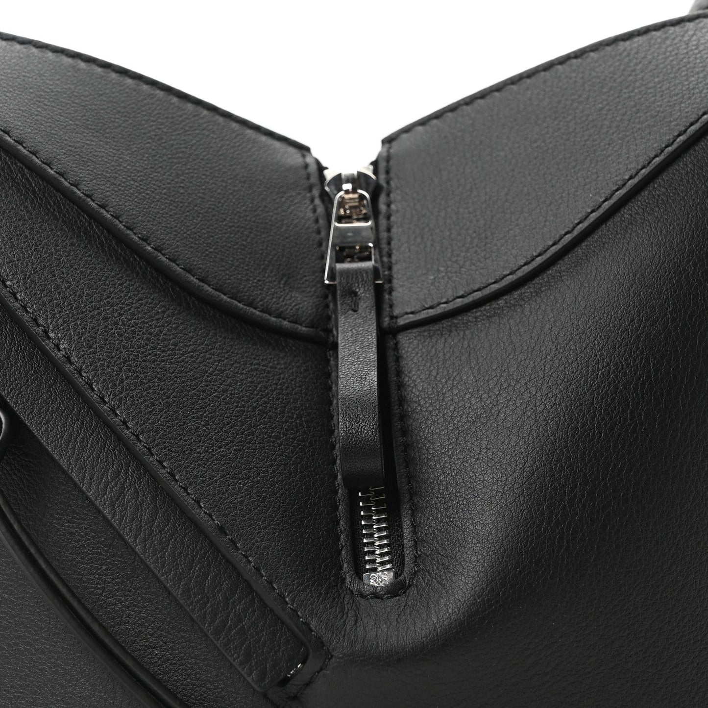 Soft Grained Calfskin Compact Hammock Shoulder Bag Black