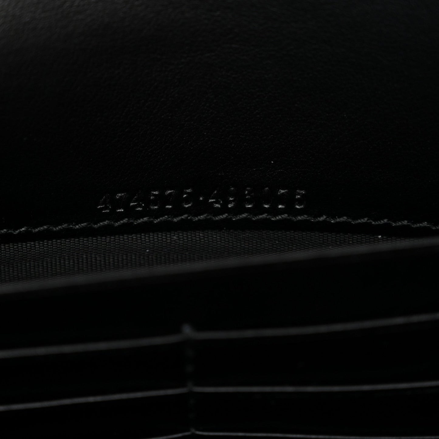 Calfskin Matelasse GG Marmont Chain Wallet Black