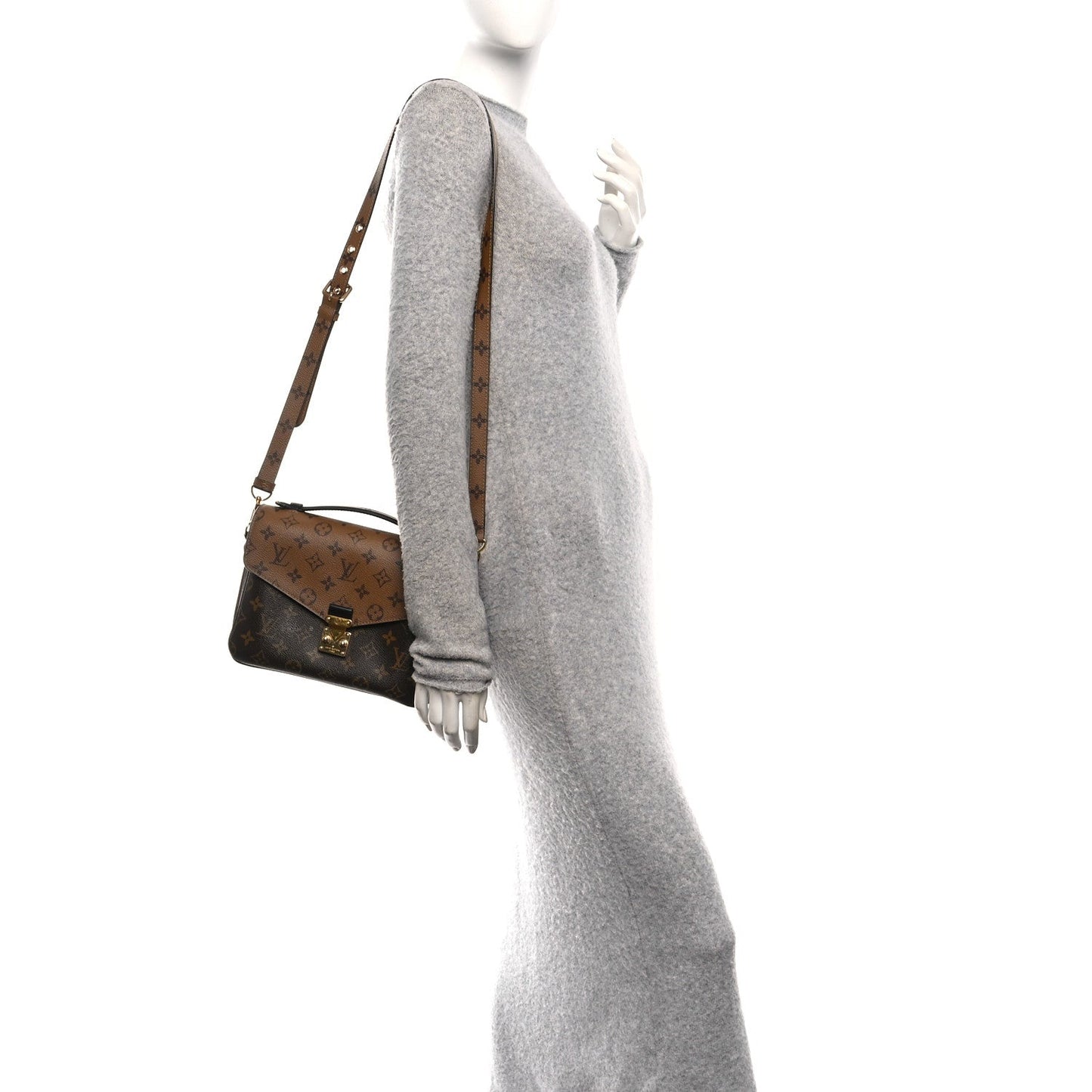 Reverse Monogram Pochette Metis
