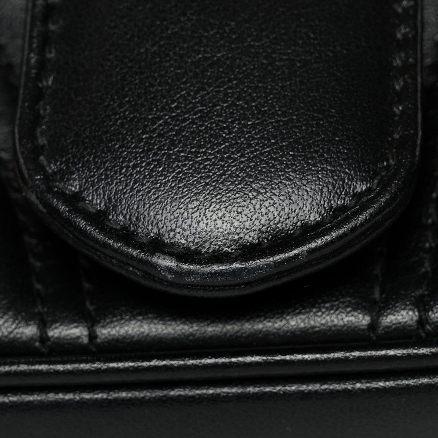 Calfskin Matelasse Mini GG Marmont Shoulder Bag Black