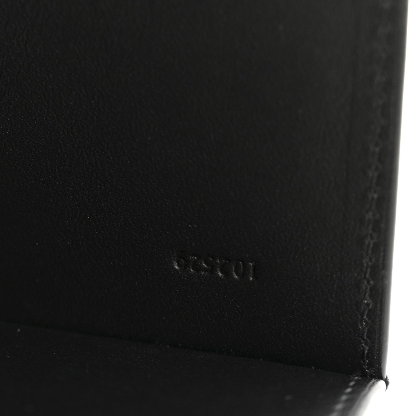 Textured Calfskin Plain Cardholder Black