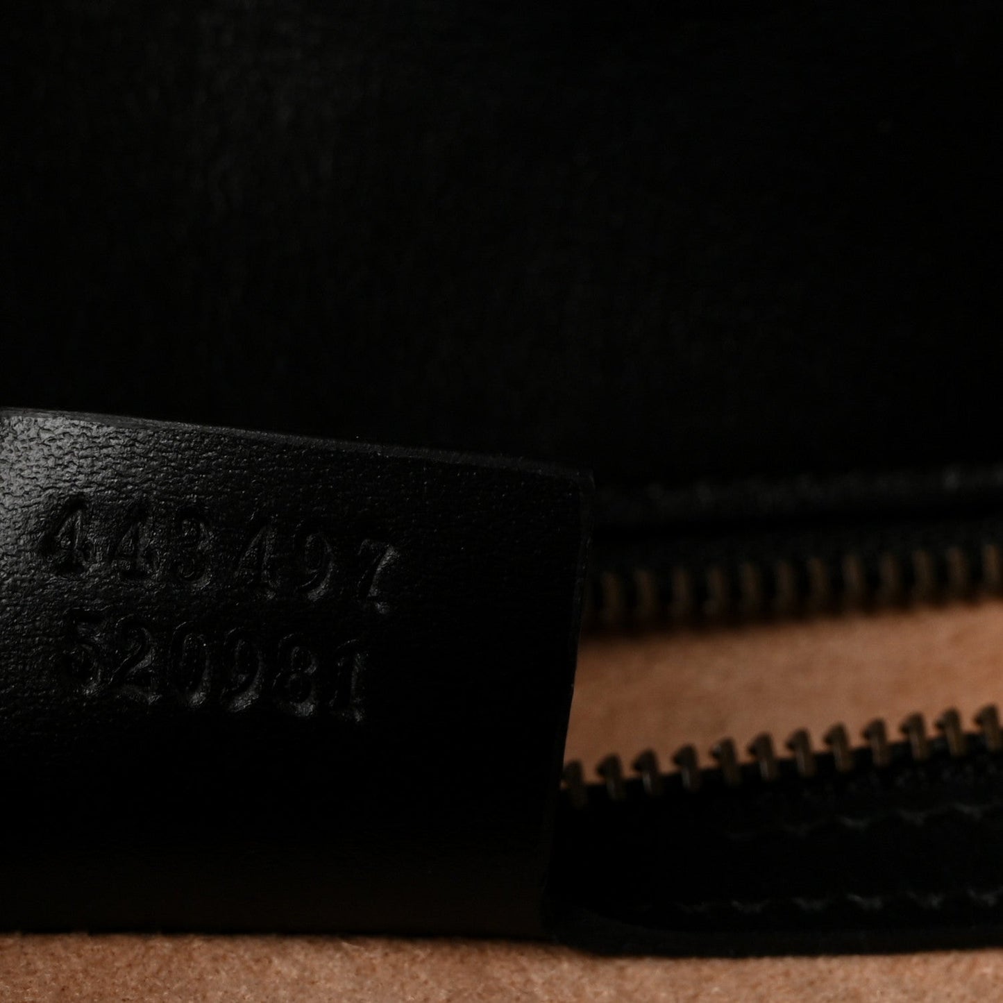Calfskin Matelasse Small GG Marmont Shoulder Bag Black
