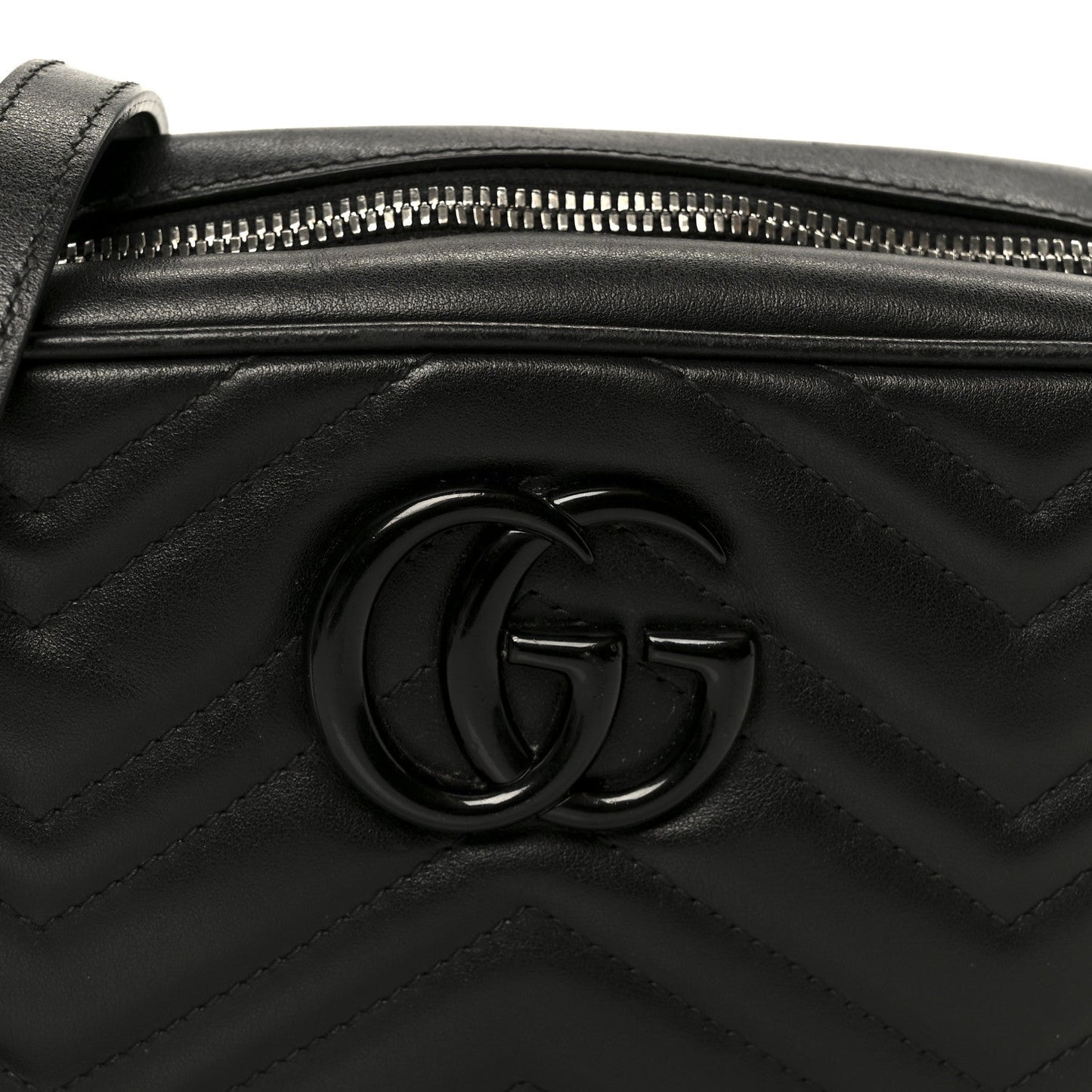 Calfskin Matelasse Monochrome Small GG Marmont Chain Shoulder Bag Black