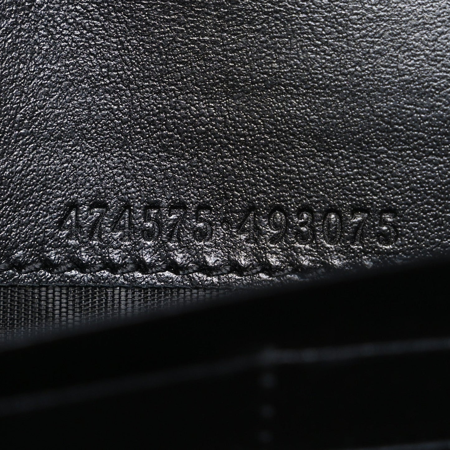 Calfskin Matelasse GG Marmont Chain Wallet Black