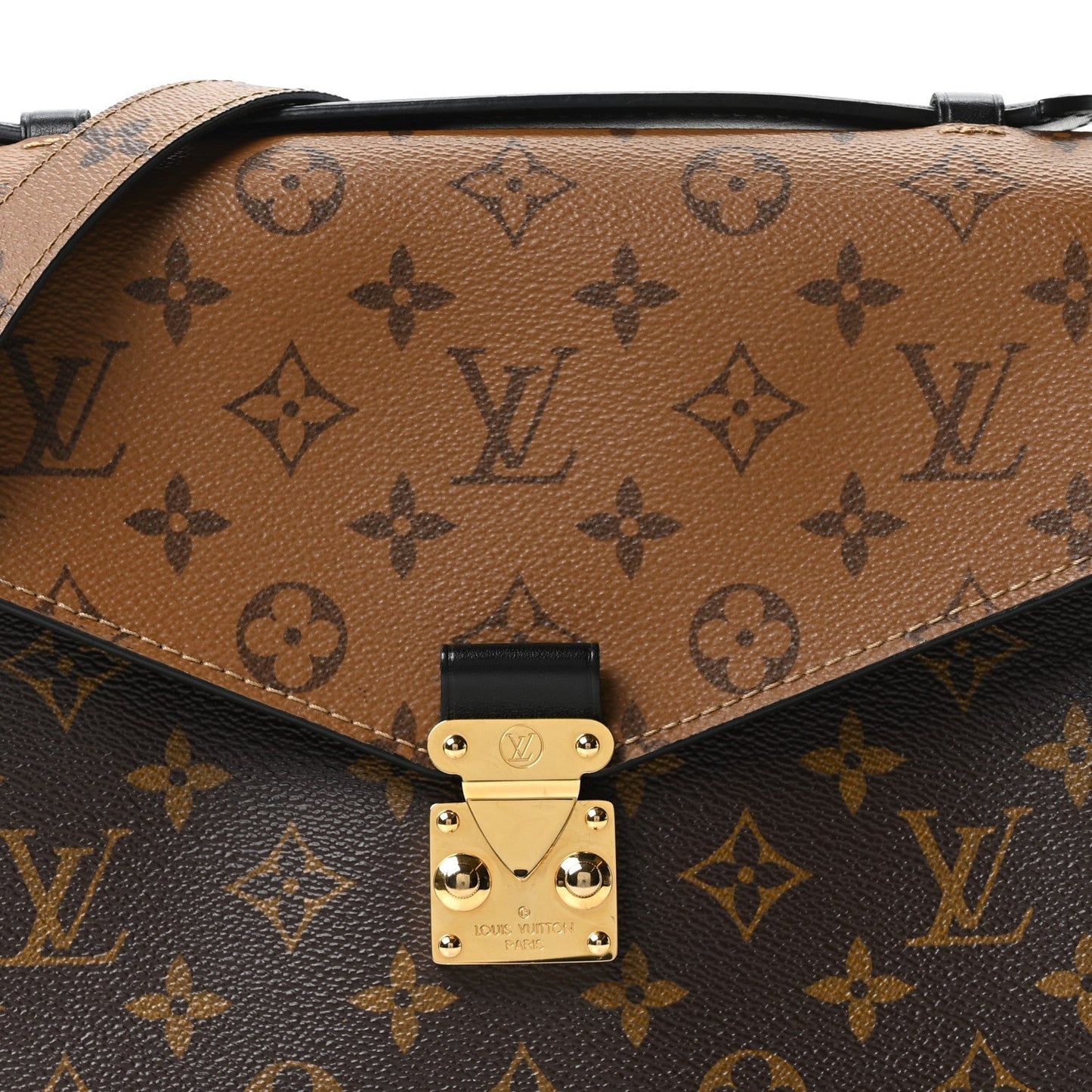 Reverse Monogram Pochette Metis