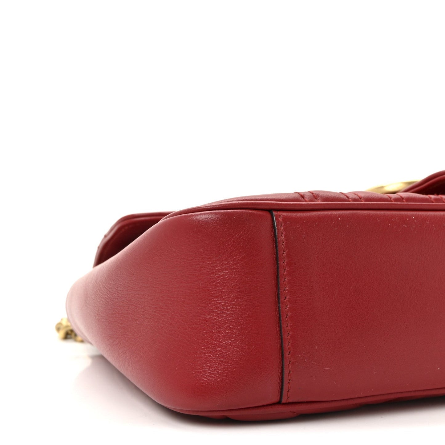 Calfskin Matelasse Small GG Marmont Shoulder Bag Hibiscus Red