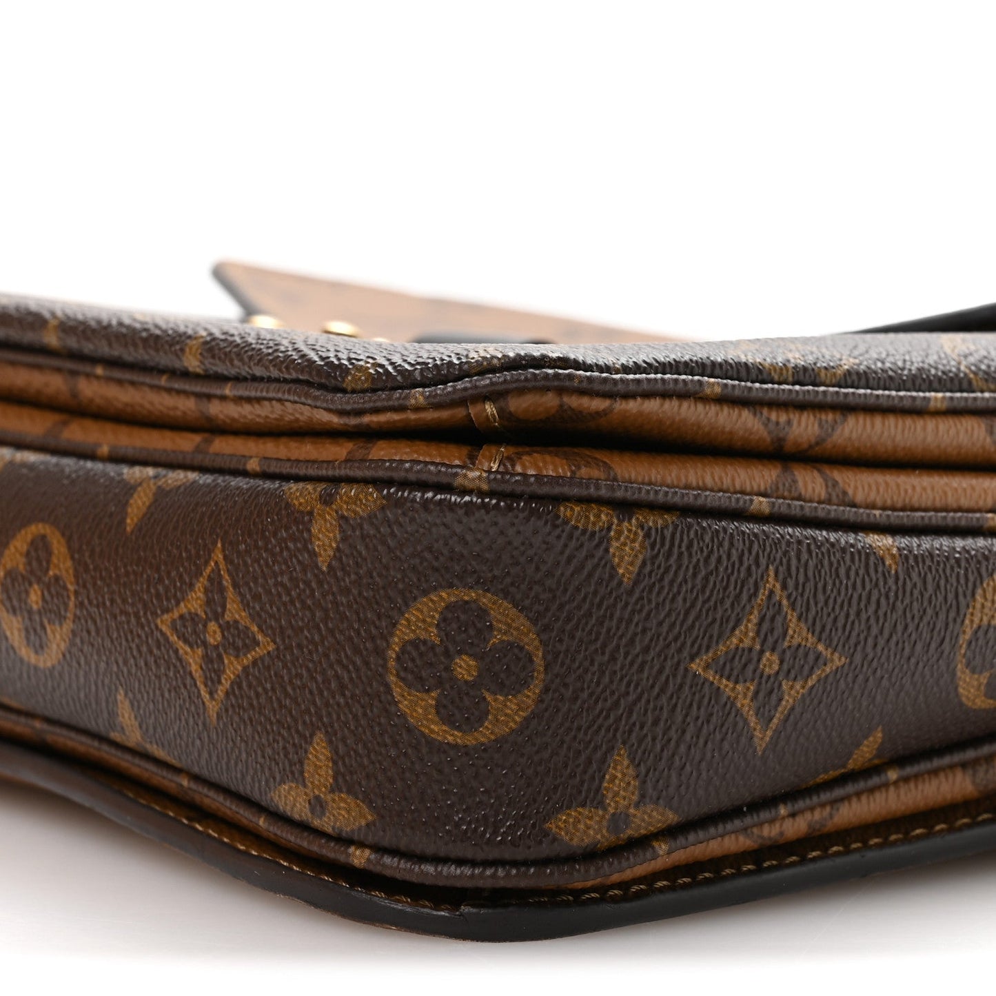 Reverse Monogram Pochette Metis