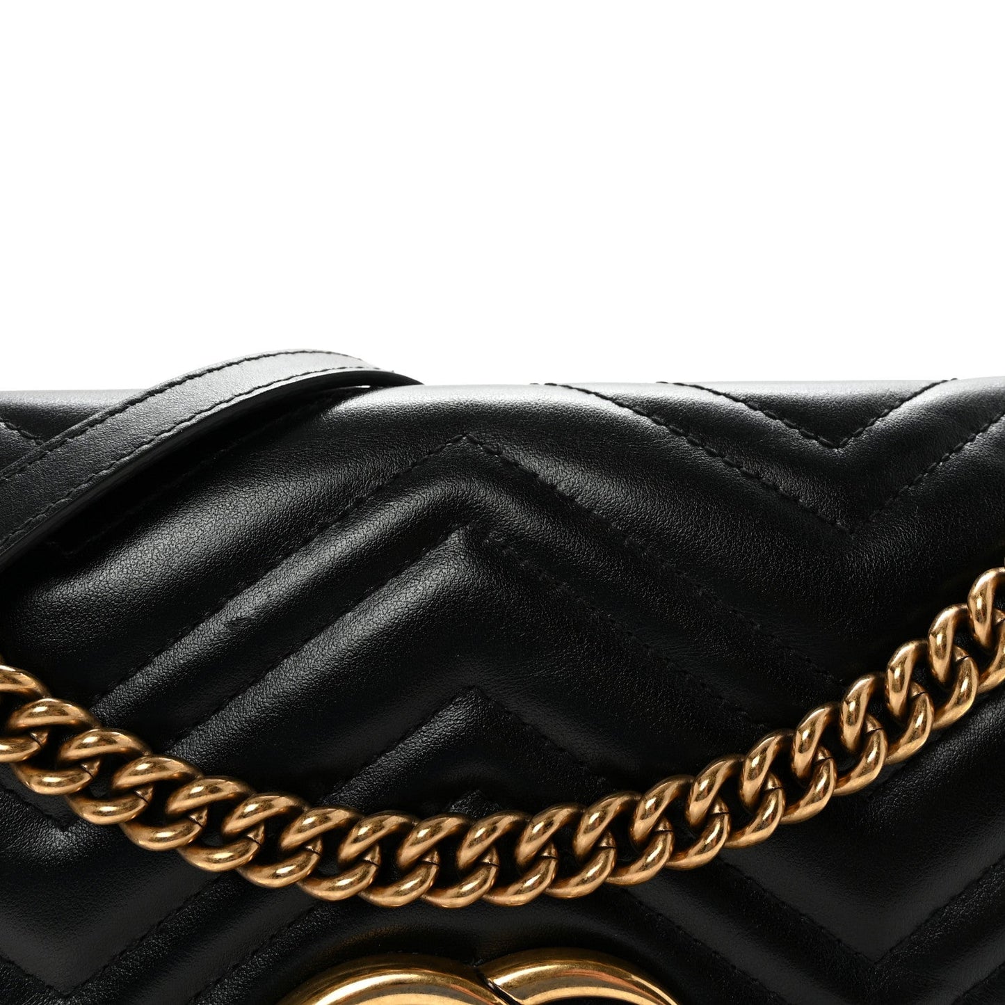 Calfskin Matelasse Medium GG Marmont Shoulder Bag Black