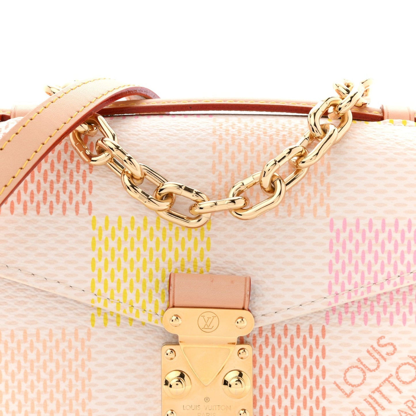 Damier Giant Pochette Metis East West Peach