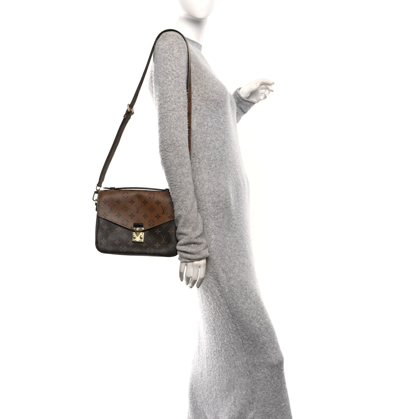 Reverse Monogram Pochette Metis