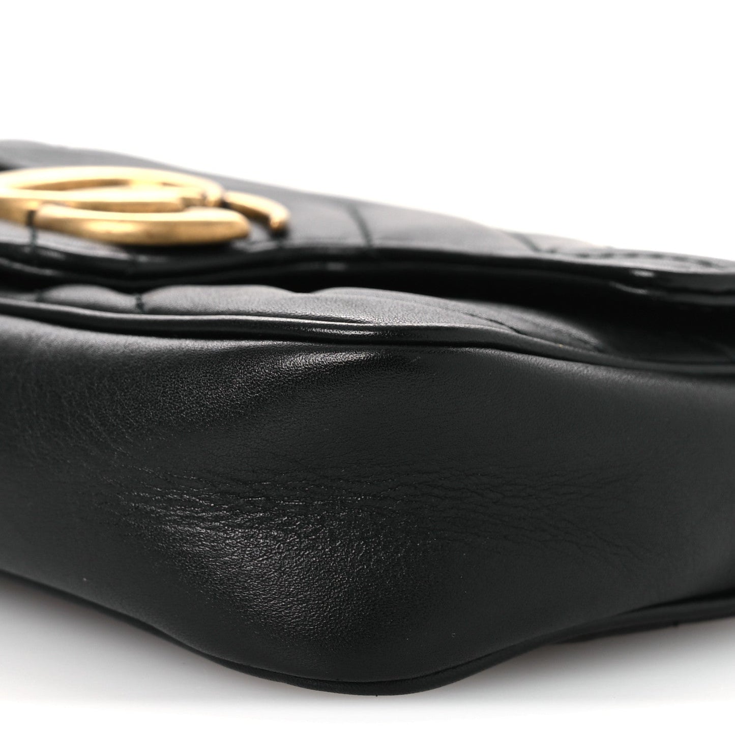 Calfskin Matelasse Super Mini GG Marmont Shoulder Bag Black