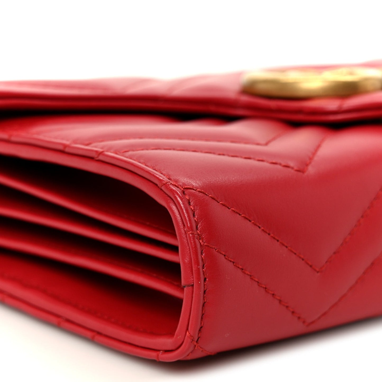 Calfskin Matelasse GG Marmont Chain Wallet Hibiscus Red
