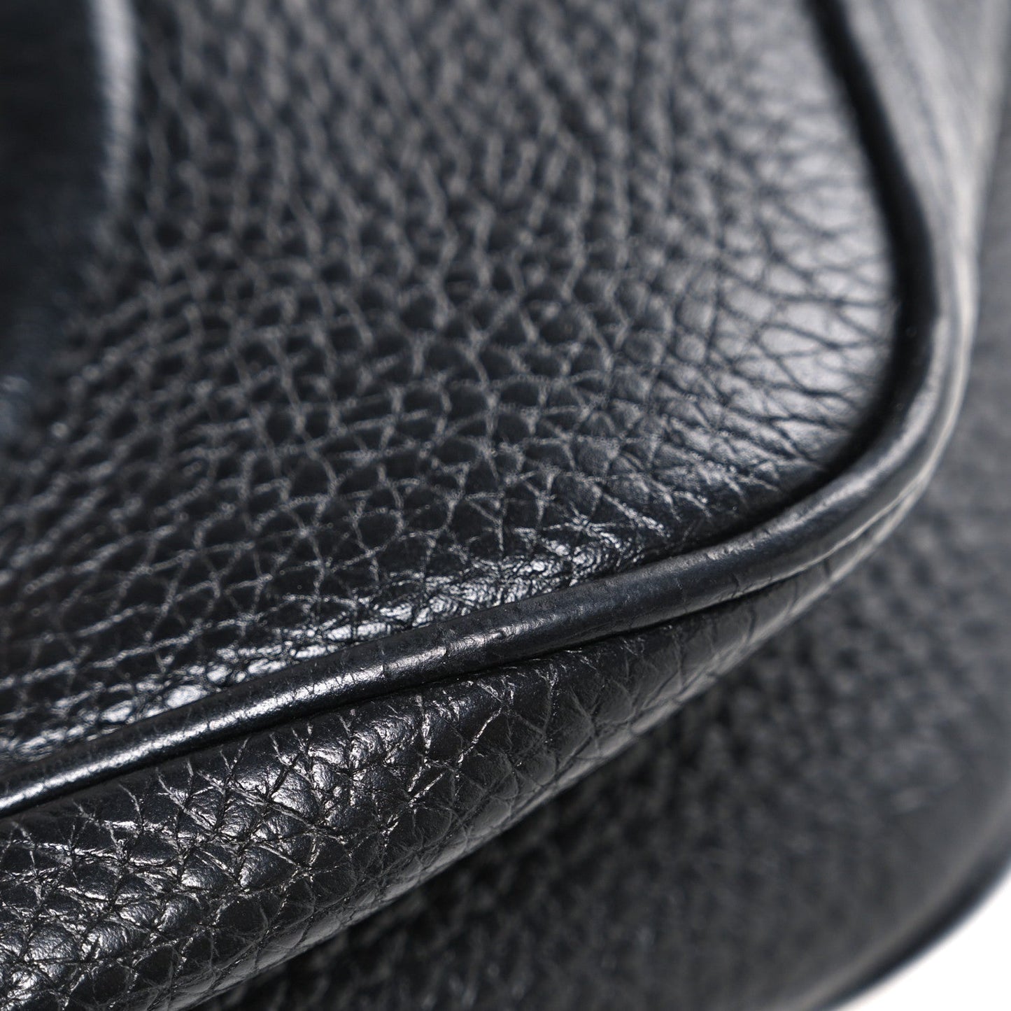 Pebbled Calfskin Small Soho Disco Bag Black