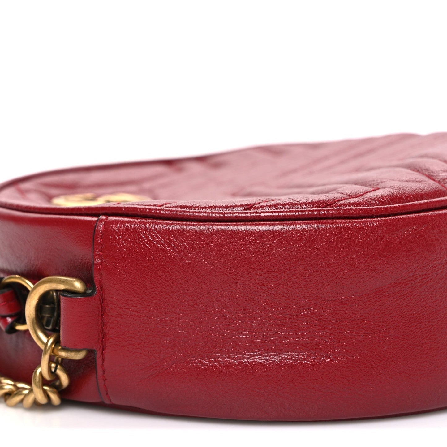 Glazed Calfskin Matelasse Heart Mini GG Marmont Round Shoulder Bag Romantic Cerise