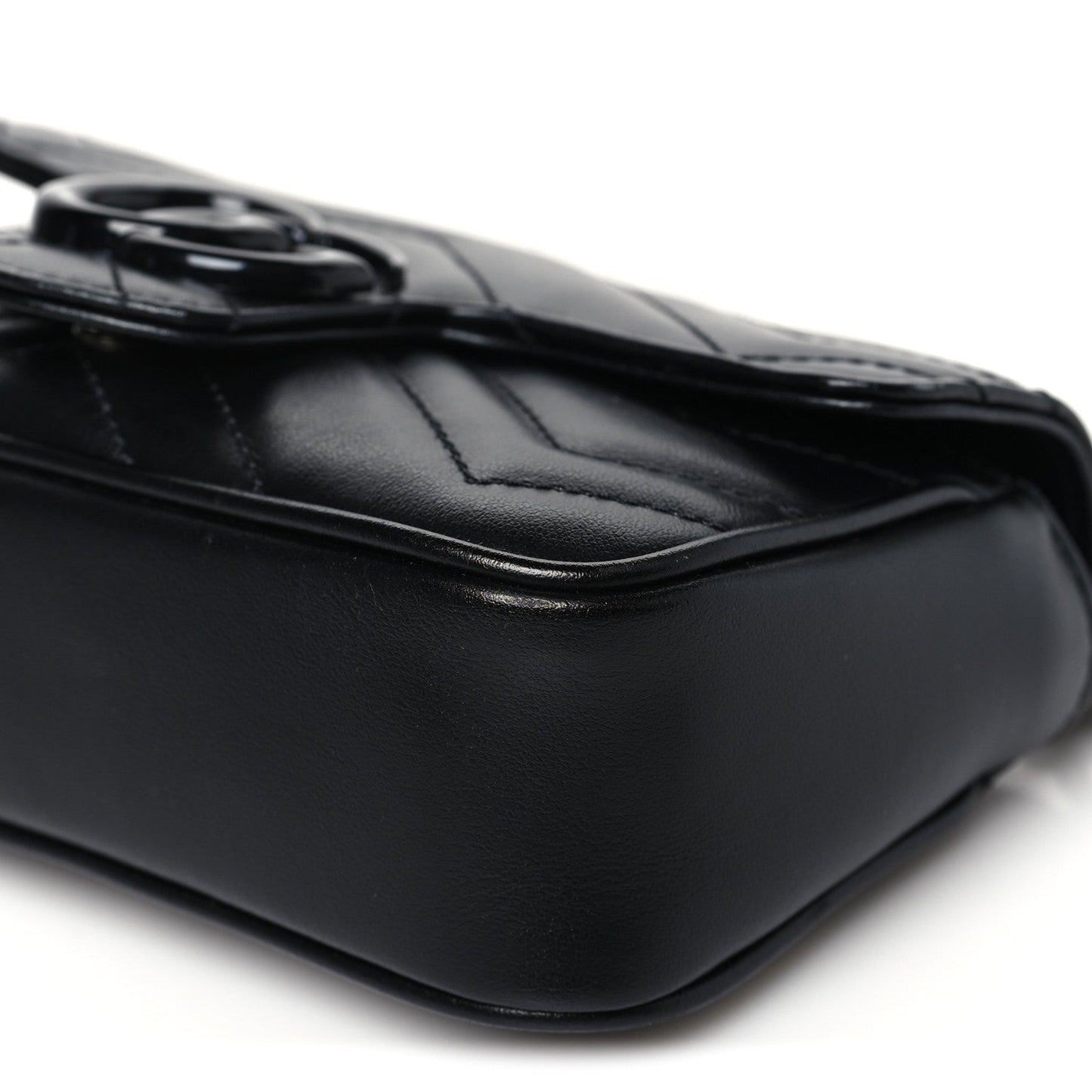 Calfskin Matelasse Monochrome GG Marmont Chain Belt Bag Black