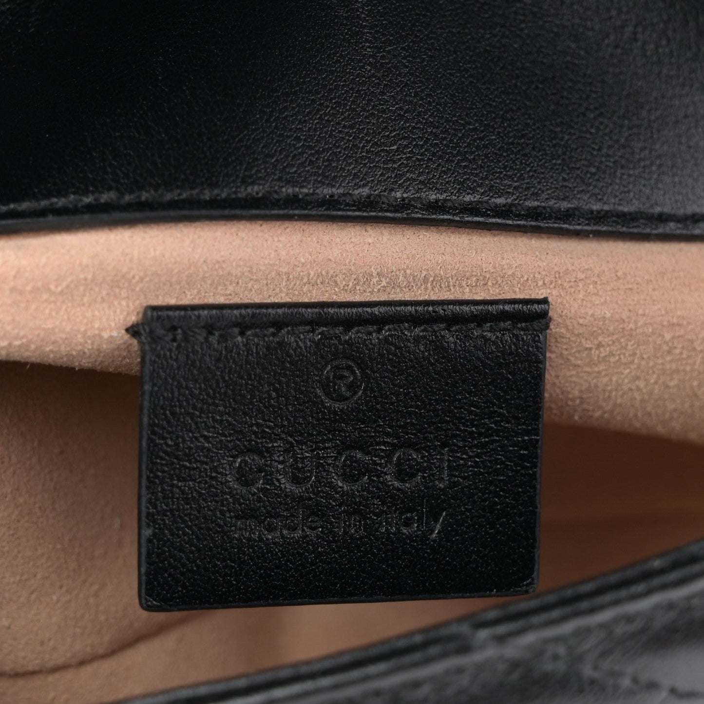 Calfskin Matelasse Super Mini GG Marmont Shoulder Bag Black