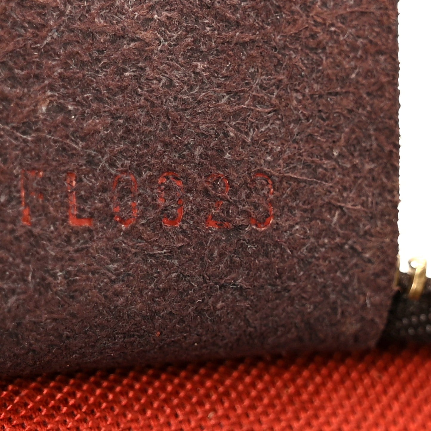 Damier Ebene Navona Pochette Accessories