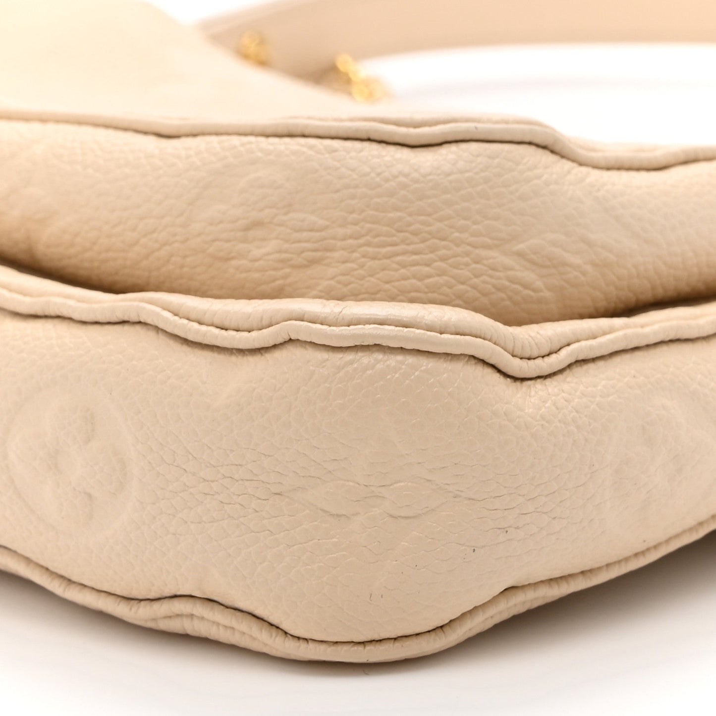 Empreinte Monogram Giant Multi Pochette Accessories  Cream