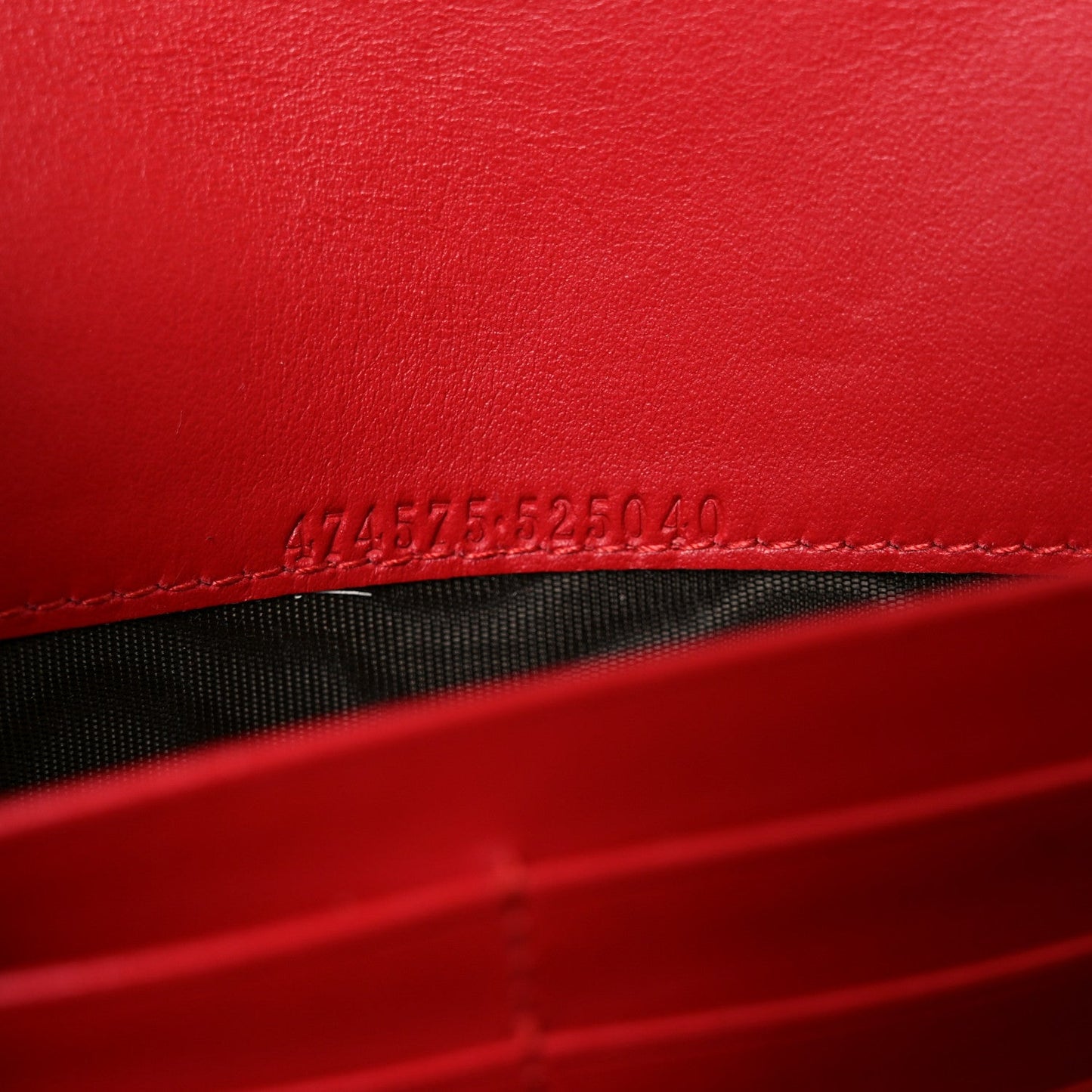 Calfskin Matelasse GG Marmont Chain Wallet Hibiscus Red