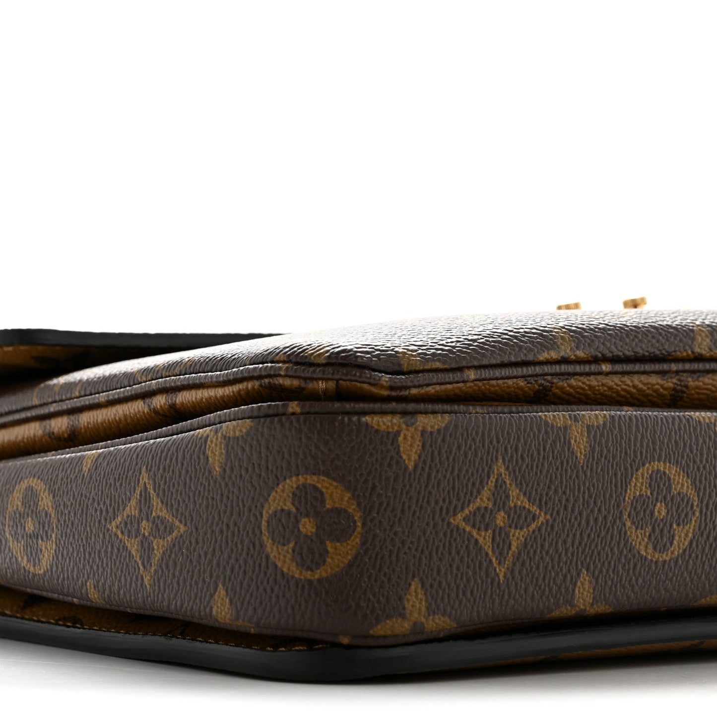 Reverse Monogram Pochette Metis