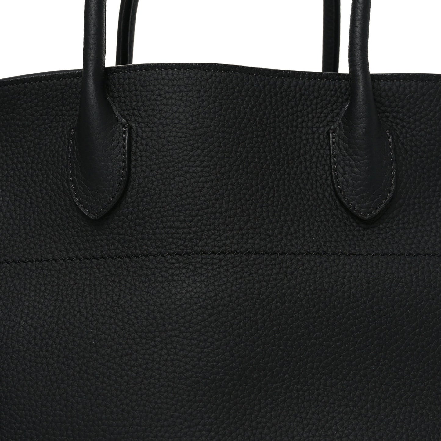Matte Grained Calfskin Soft Margaux 15 Black
