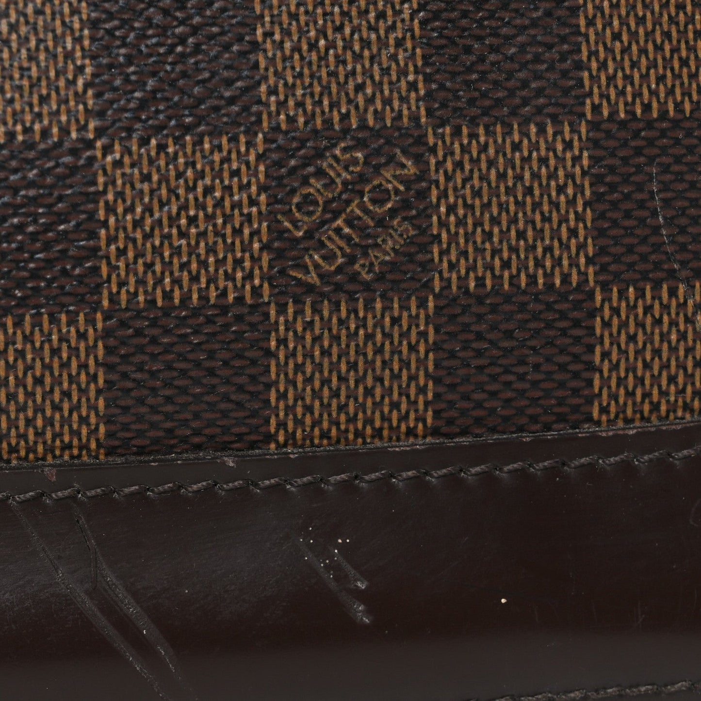 Damier Ebene Alma MM