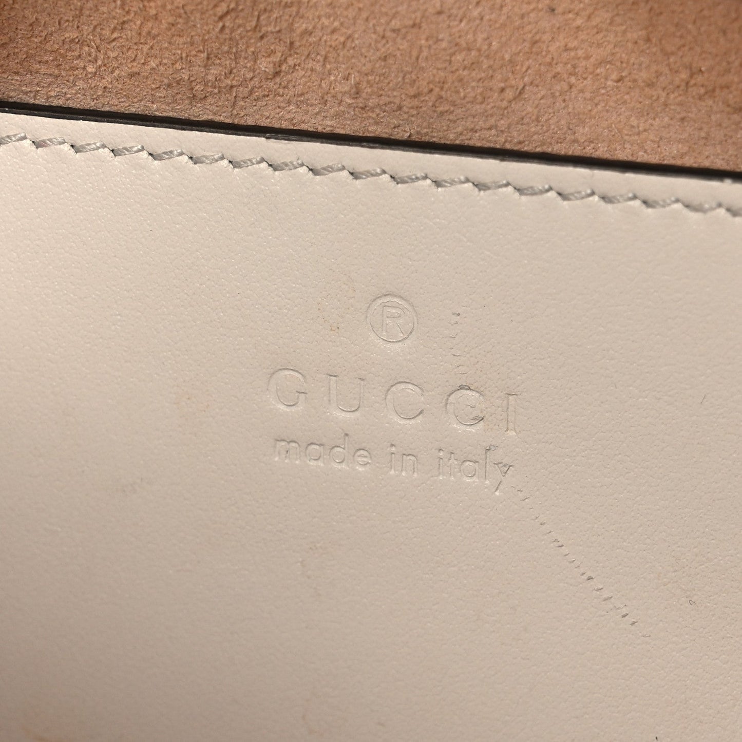 Calfskin Matelasse Small GG Marmont Chain Shoulder Bag White