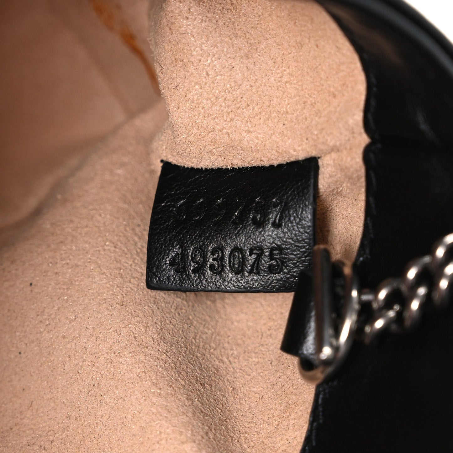 Calfskin Matelasse Monochrome GG Marmont Chain Belt Bag Black