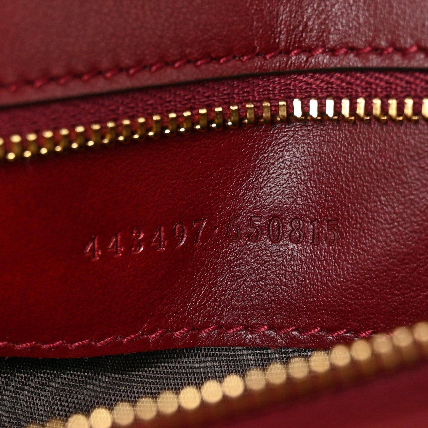 Calfskin Matelasse Small GG Marmont Shoulder Bag Ancora Red