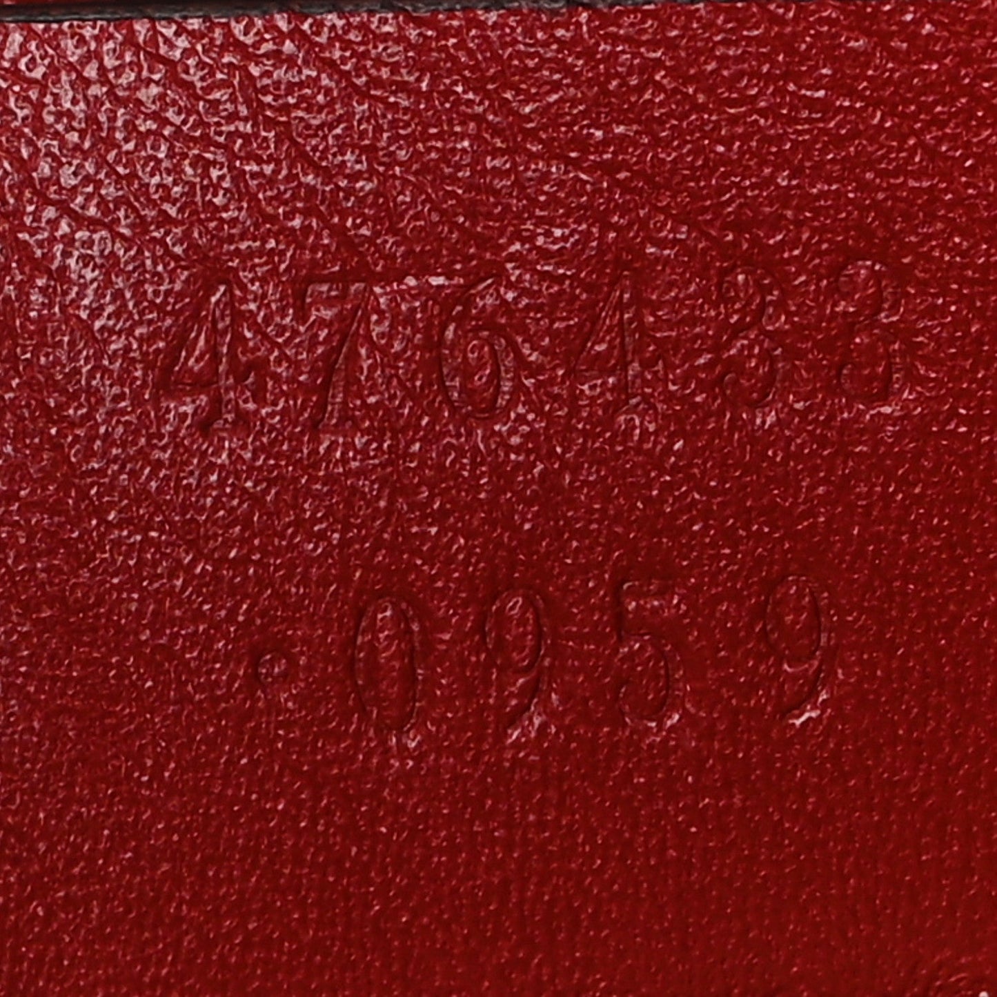 Calfskin Matelasse Super Mini GG Marmont Shoulder Bag Hibiscus Red