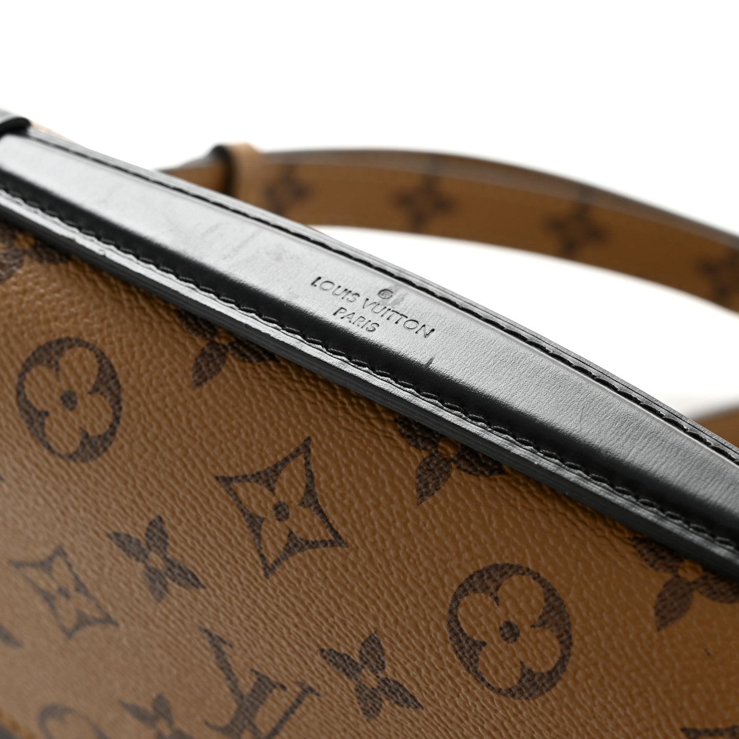 Reverse Monogram Pochette Metis