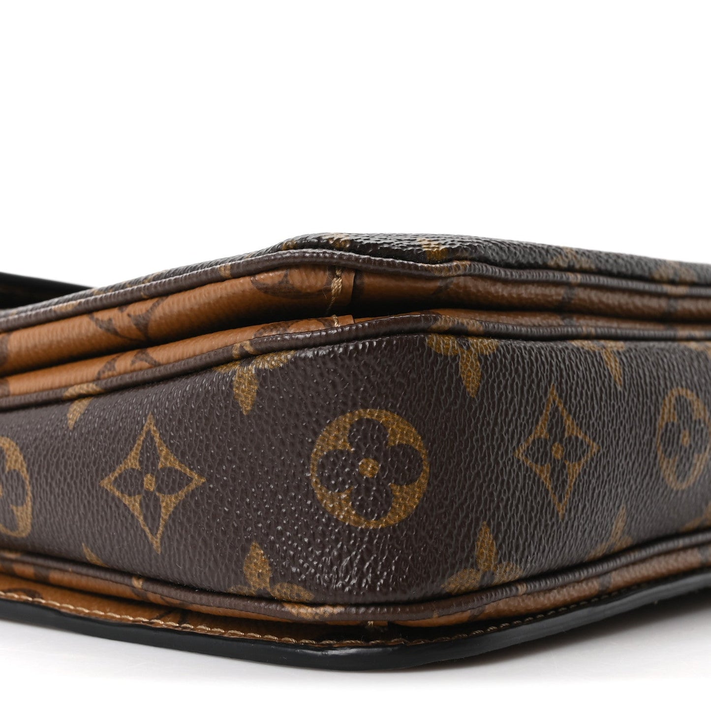 Reverse Monogram Pochette Metis