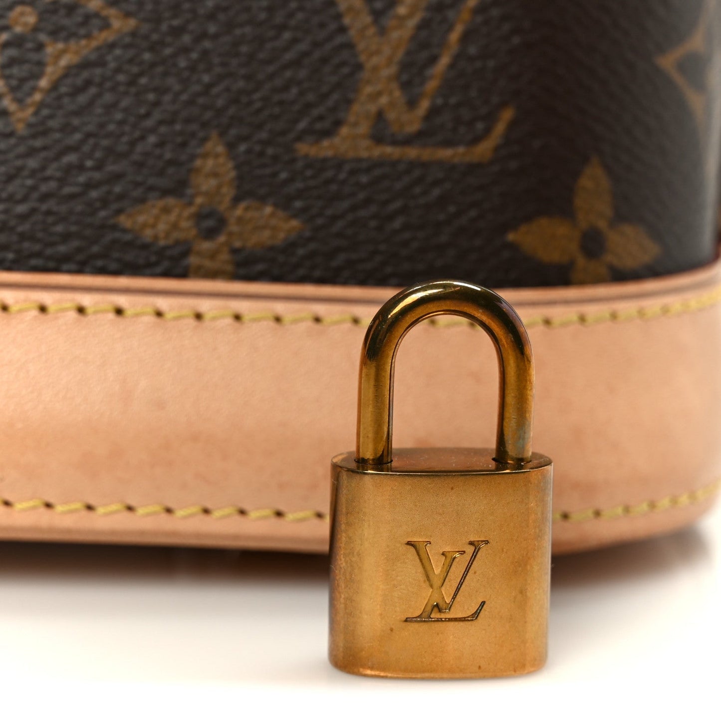 Monogram Alma BB