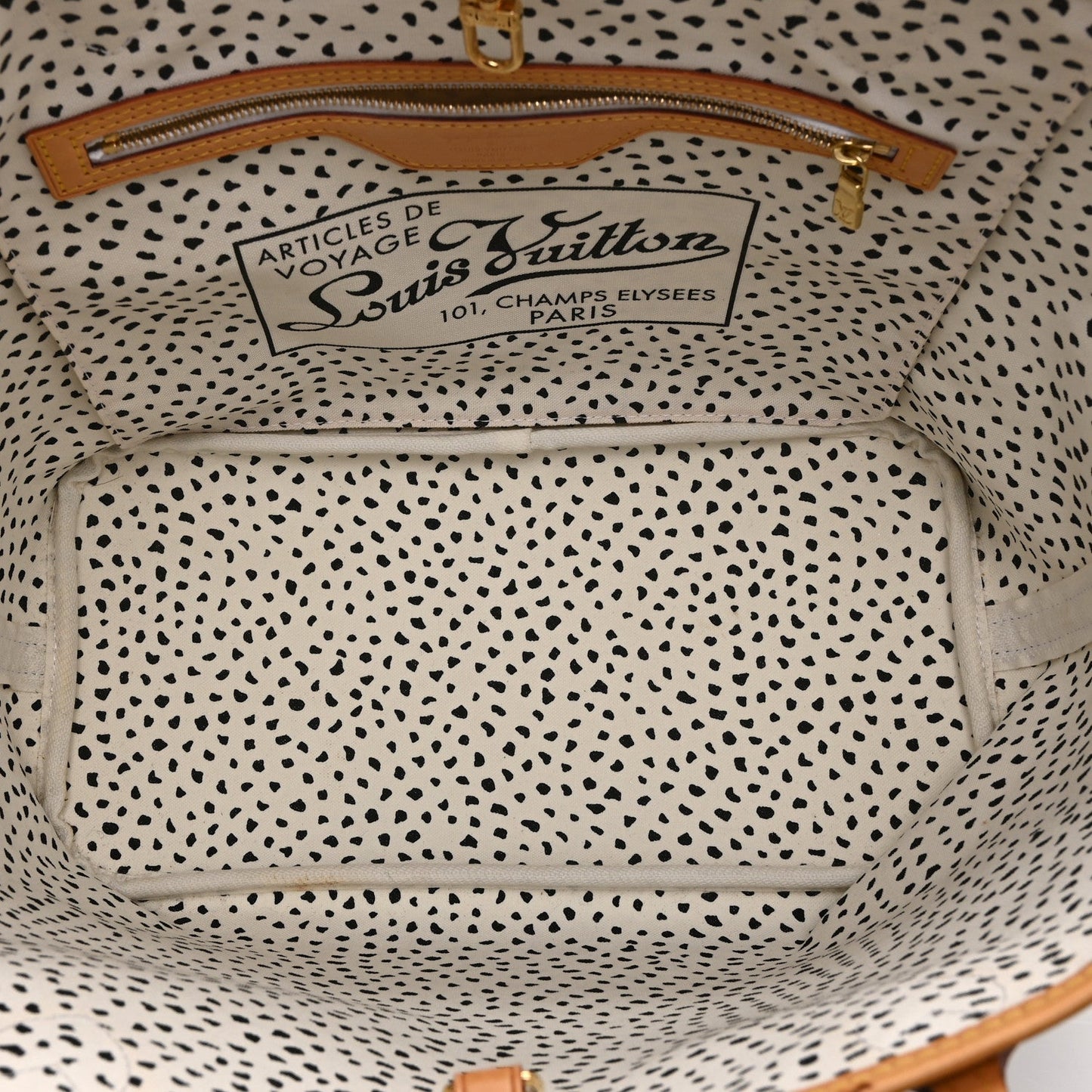 Monogram Kusama Waves Neverfull MM White