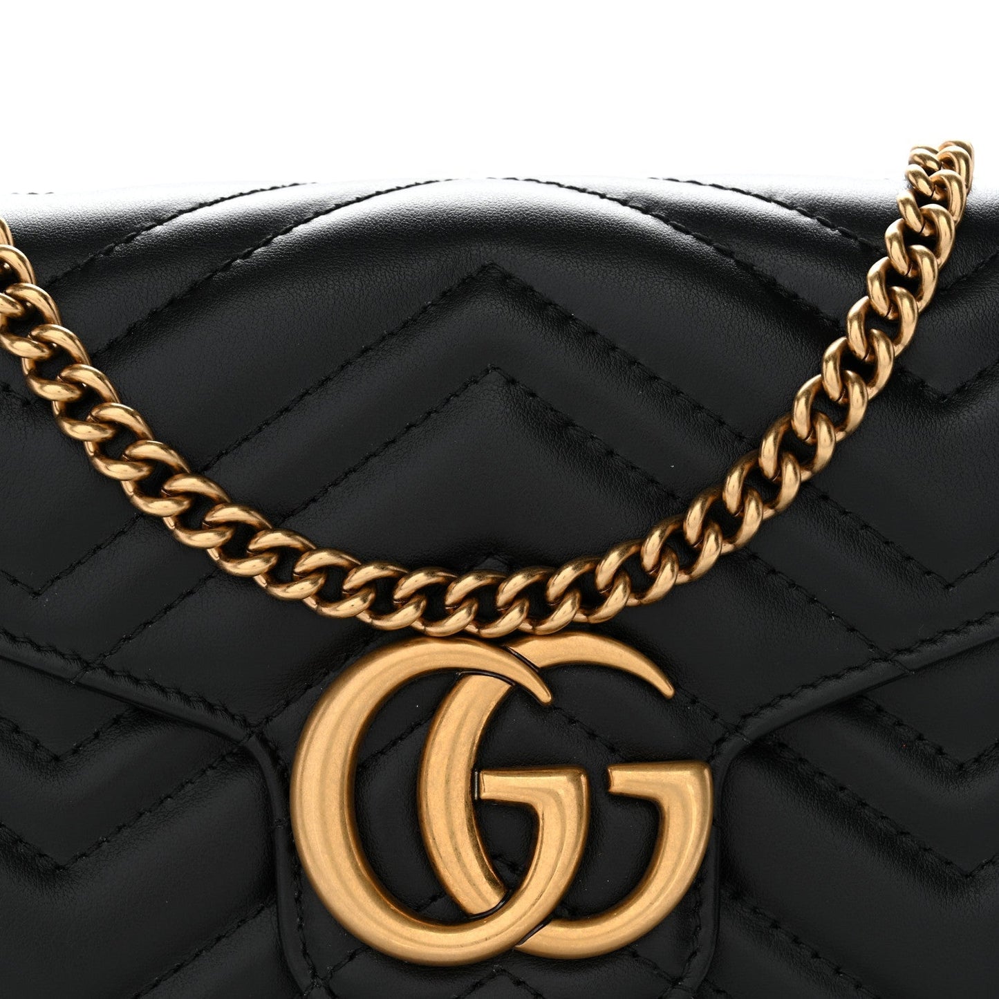 Calfskin Matelasse GG Marmont Chain Wallet Black