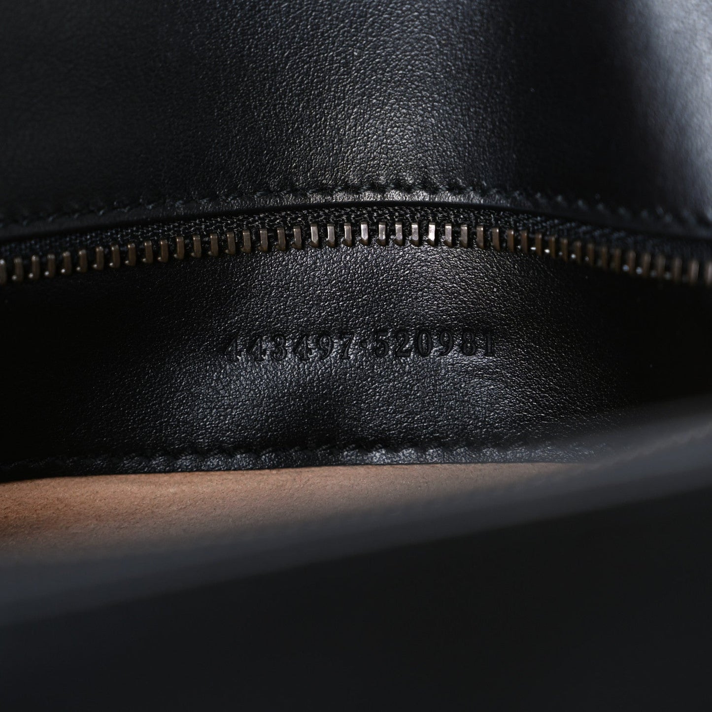 Calfskin Matelasse Small GG Marmont Shoulder Bag Black