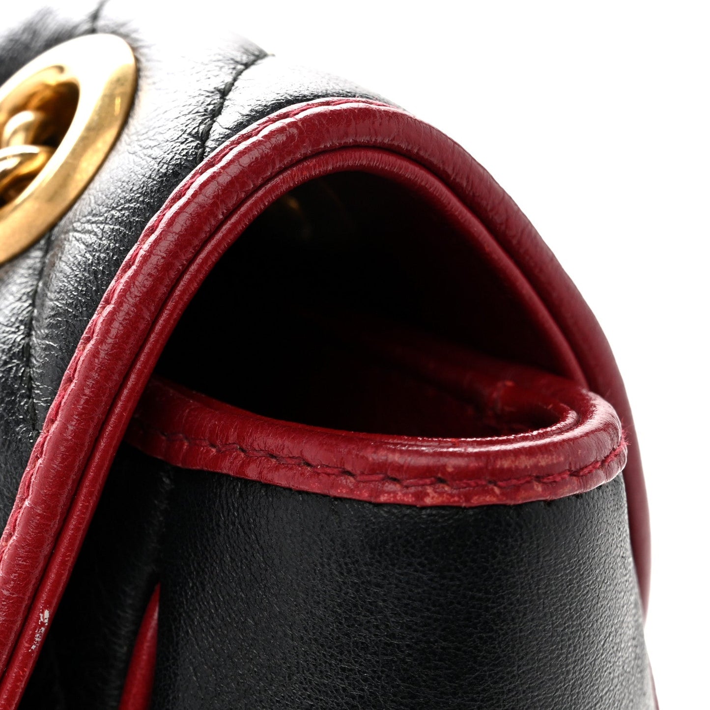 Vintage Effect Calfskin Matelasse Diagonal Large Torchon GG Marmont Shoulder Bag Black Romantic Cherry