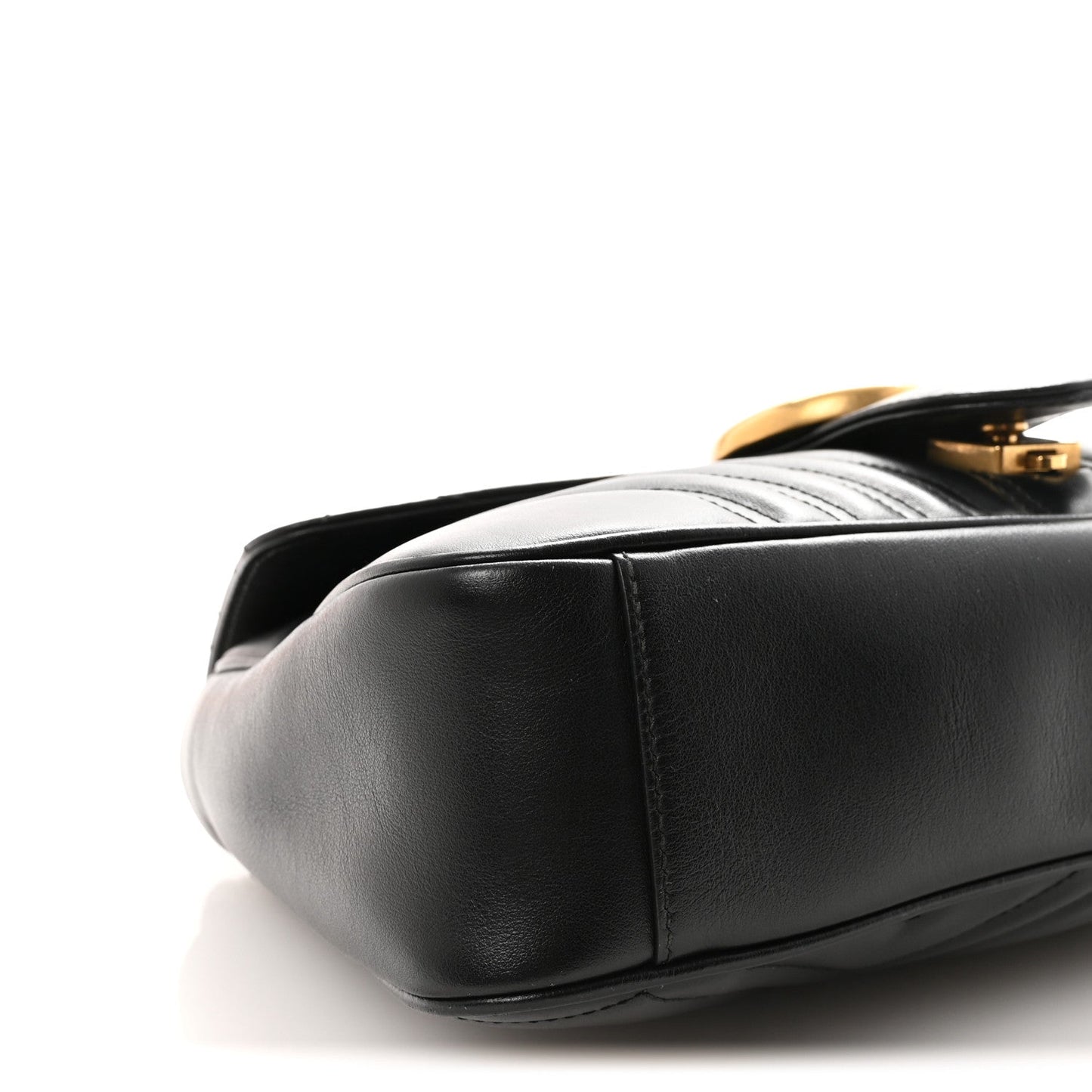 Calfskin Matelasse Medium GG Marmont Shoulder Bag Black