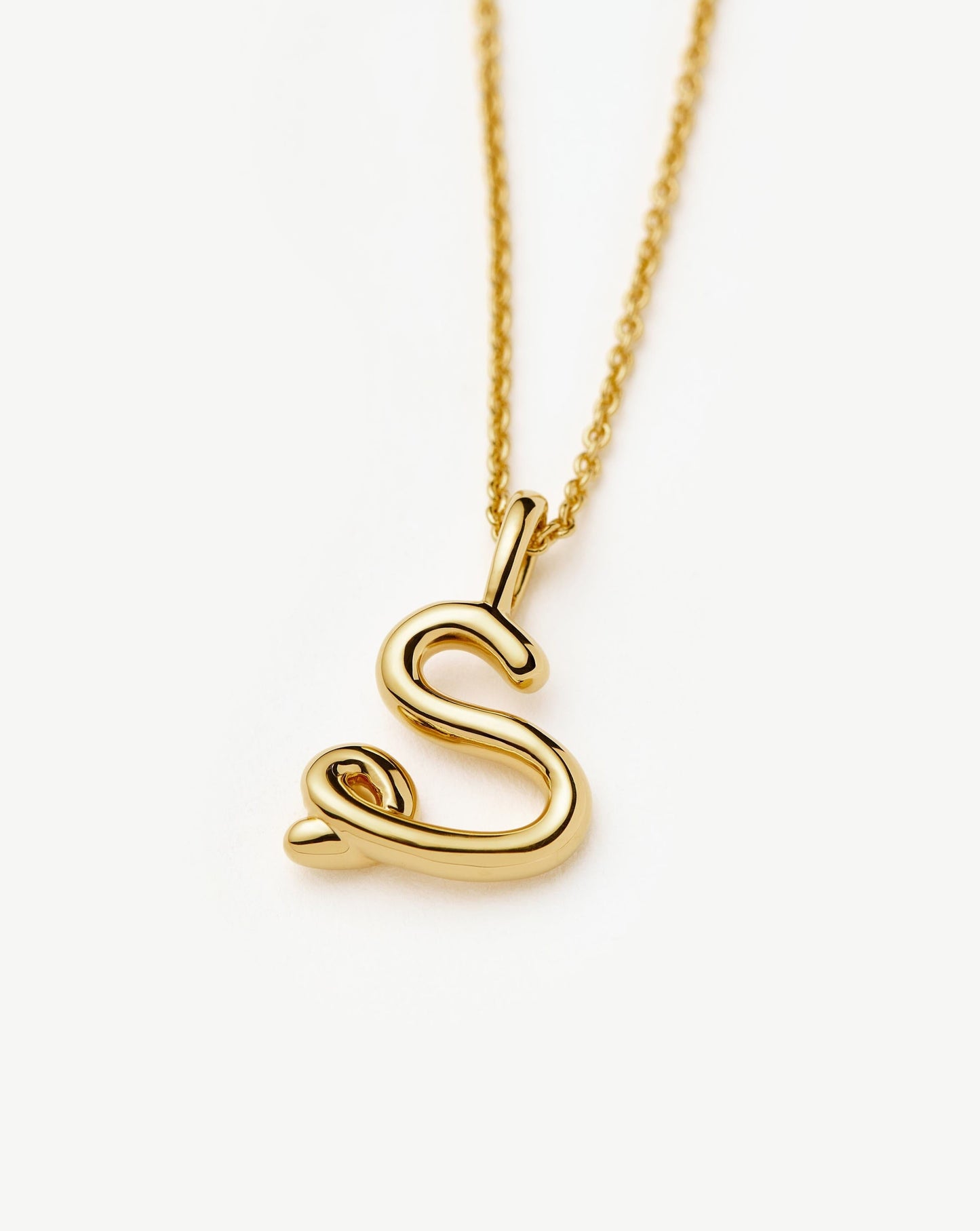 Curly Molten Mini Initial Necklace - S | 18k Gold Vermeil