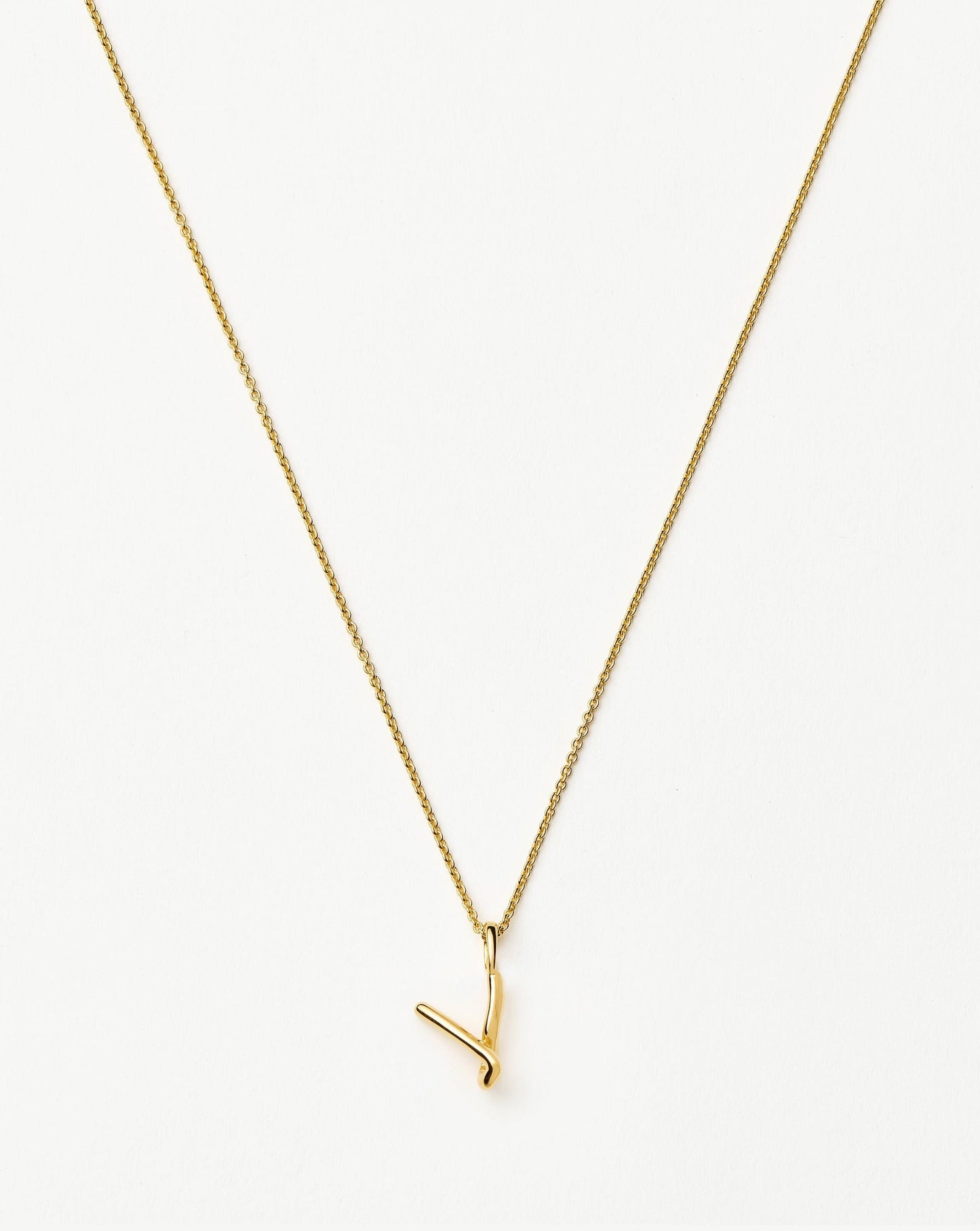 Curly Molten Mini Initial Necklace - V | 18k Gold Vermeil
