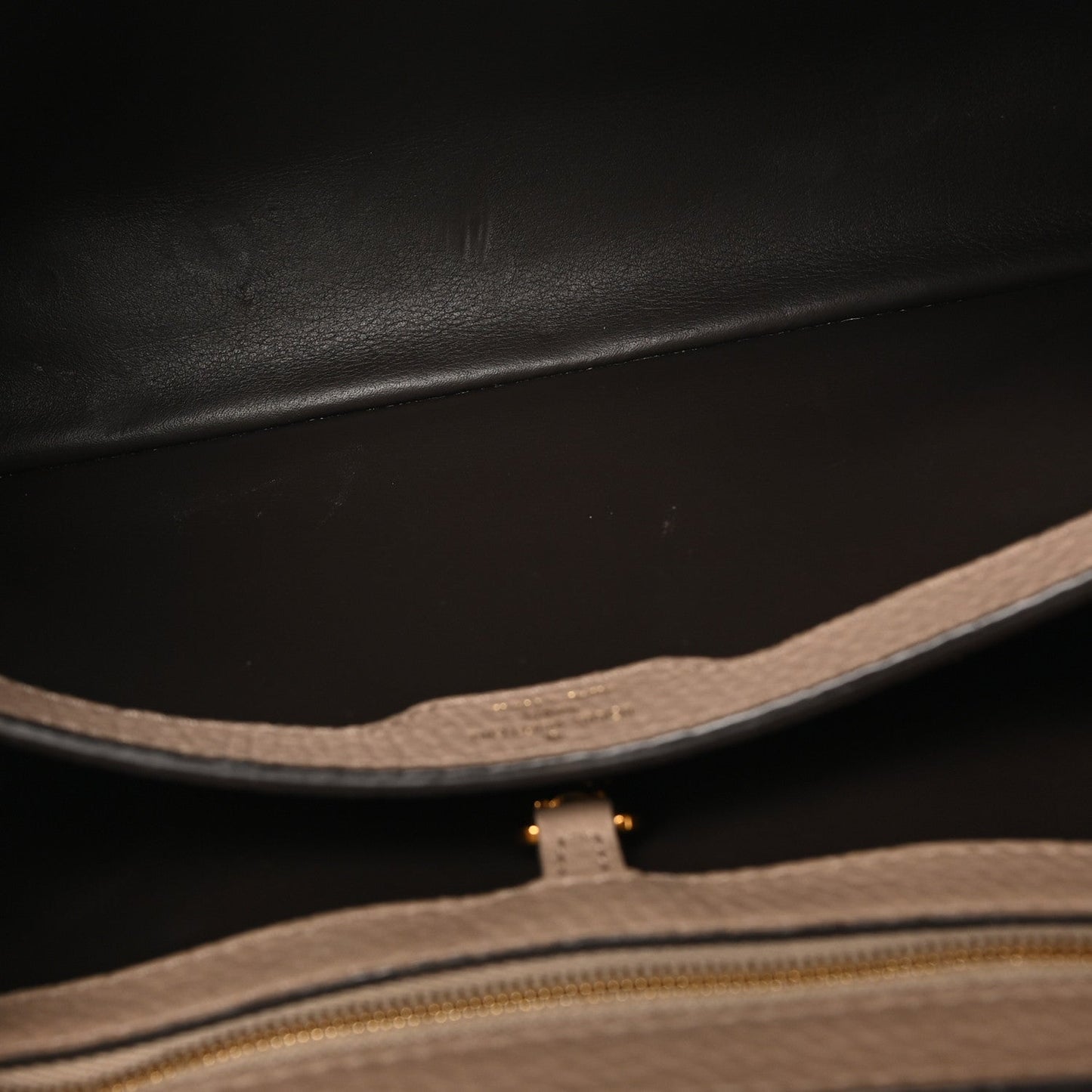Taurillon Capucines PM Galet