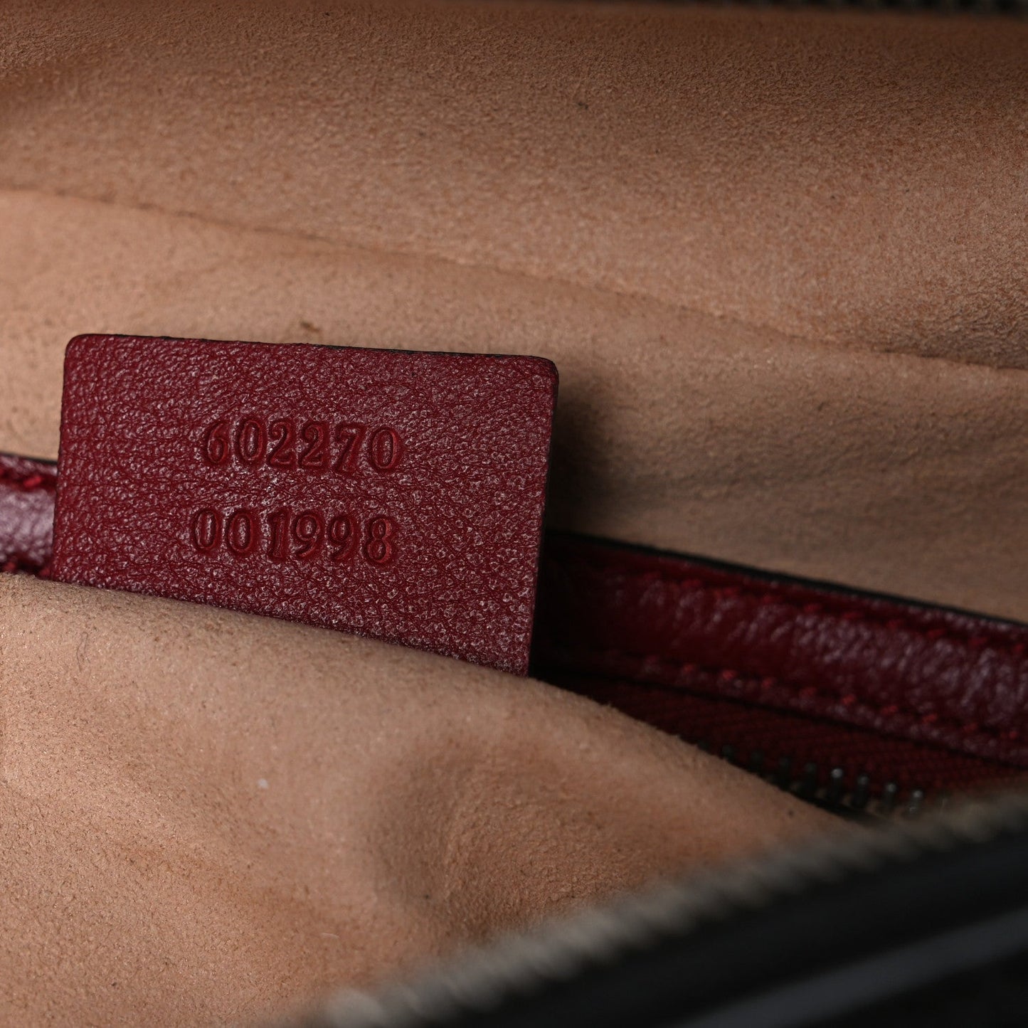 Vintage Effect Calfskin Matelasse Diagonal Small Torchon GG Marmont Bamboo Top Handle Shoulder Bag Black Romantic Cherry