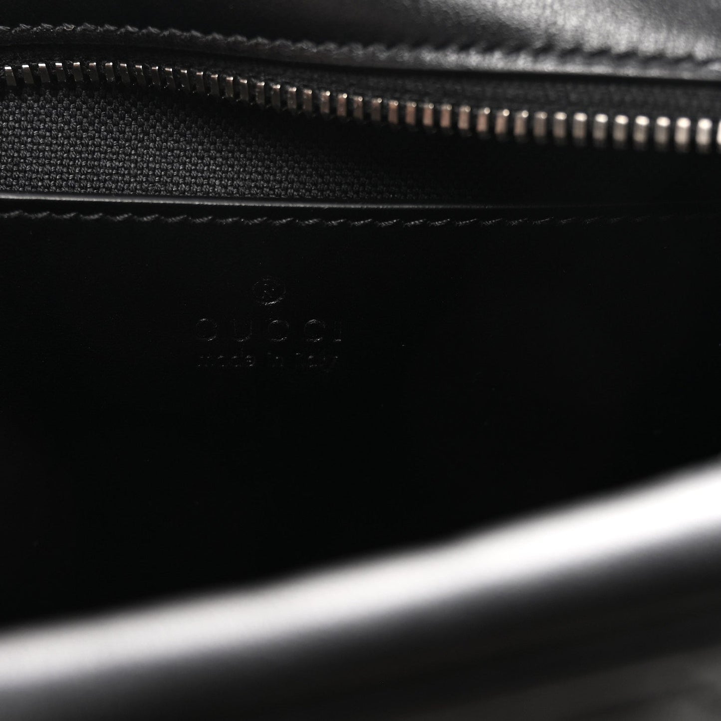 Calfskin Matelasse Monochrome Small GG Marmont Chain Shoulder Bag Black